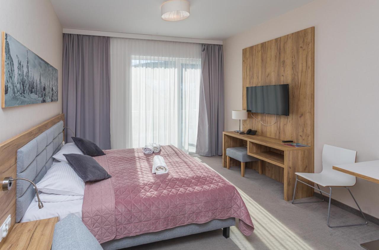Aparthotel Apartamenty Czarna Gora 230 Sienna  Dış mekan fotoğraf