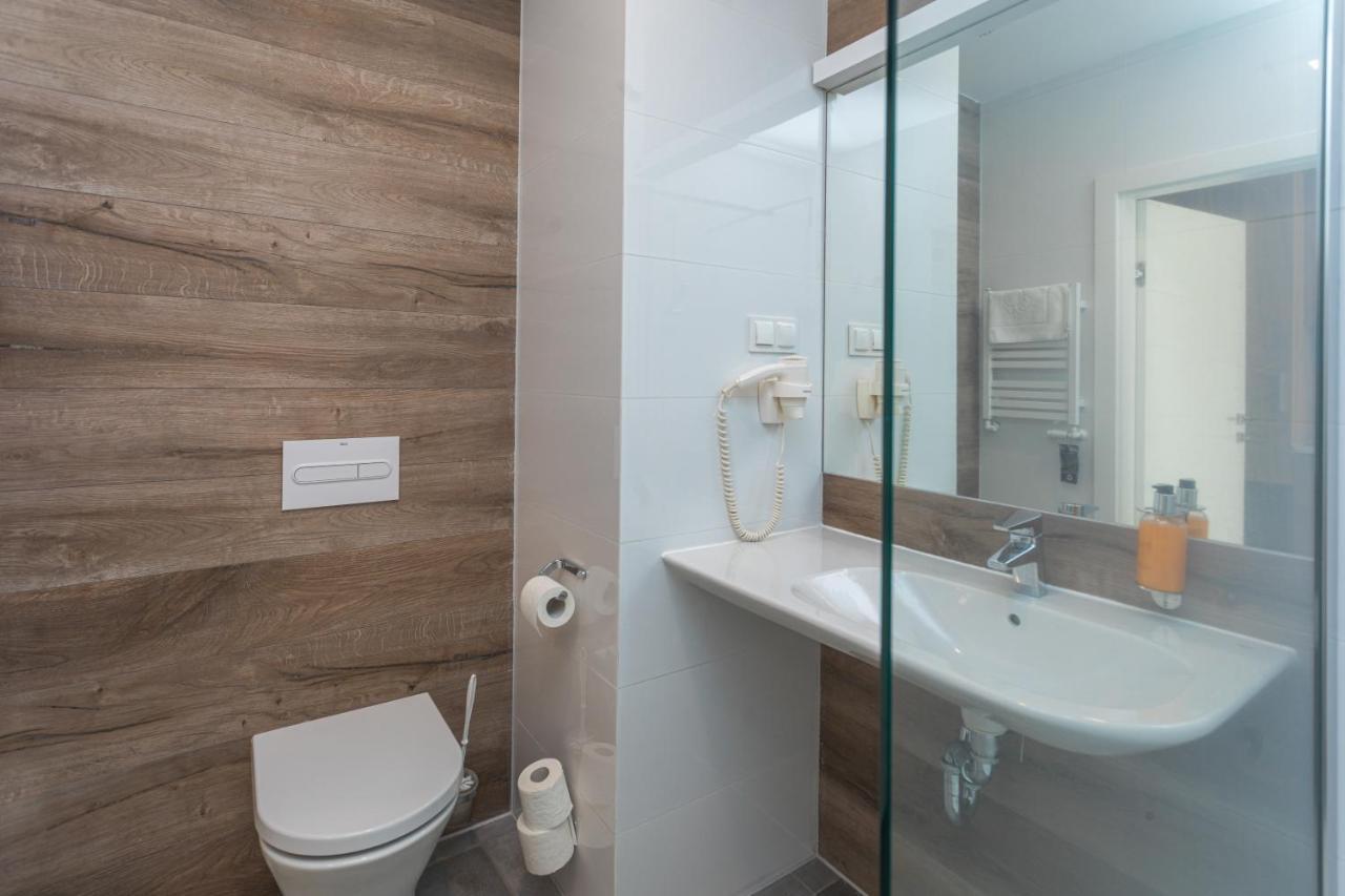 Aparthotel Apartamenty Czarna Gora 230 Sienna  Dış mekan fotoğraf