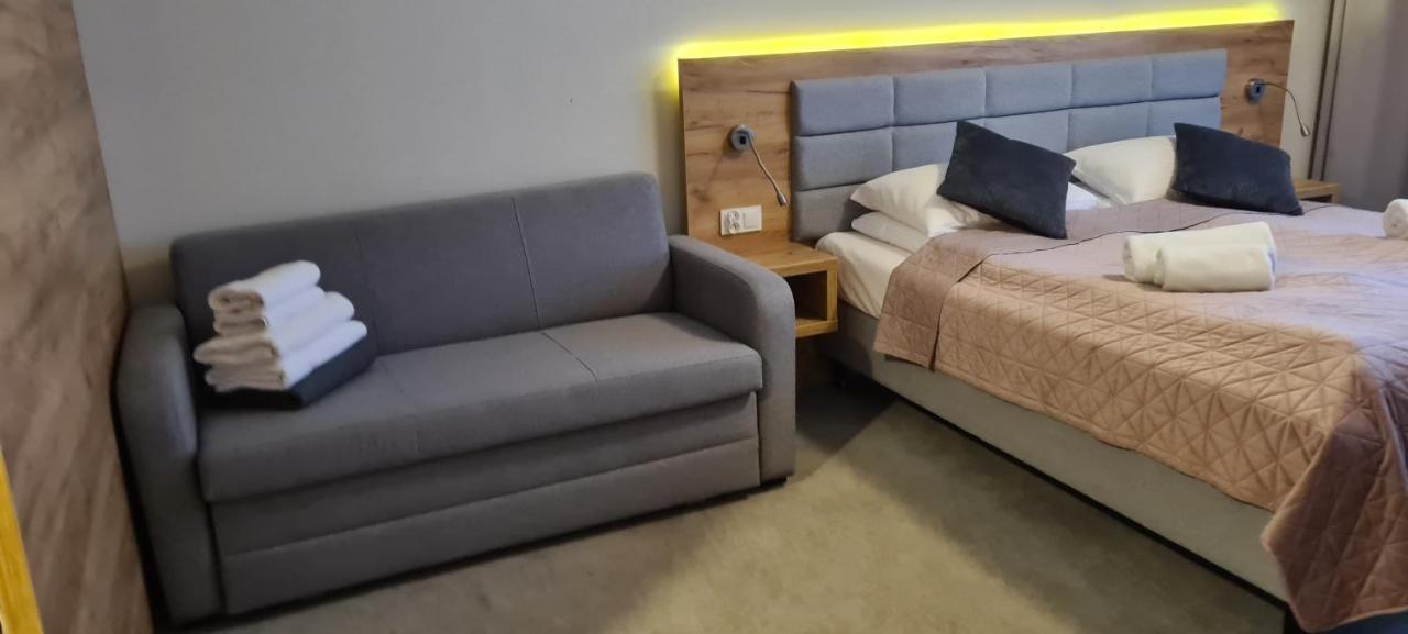 Aparthotel Apartamenty Czarna Gora 230 Sienna  Dış mekan fotoğraf
